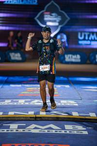 BIB: 6300
                            <button type="button" onclick="openModal(22750265)" class="btn btn-primary btn-sm float-right btn-popup" data-toggle="modal" data-target=".modal-high-quality">
                        <i class="fas fa-shopping-cart"></i> Add to Cart
                    </button>
                                            <button type="button" onclick="isThisMe(22750265, true)" class="btn btn-success btn-sm float-right btn-popup btn-isme hidden" data-toggle="tooltip" data-placement="bottom" title="นี่คือรูปของคุณใช่ไหม คลิกที่นี่เพื่อเอาเข้าอัลบั้ม">
                        <i class="fas fa-plus"></i> Add to album
                    </button>
                    <button type="button" onclick="isThisMe(22750265, false)" class="btn btn-warning btn-sm float-right btn-popup btn-isnotme hidden">
                        <i class="fas fa-ban"></i> Remove from album
                    </button>